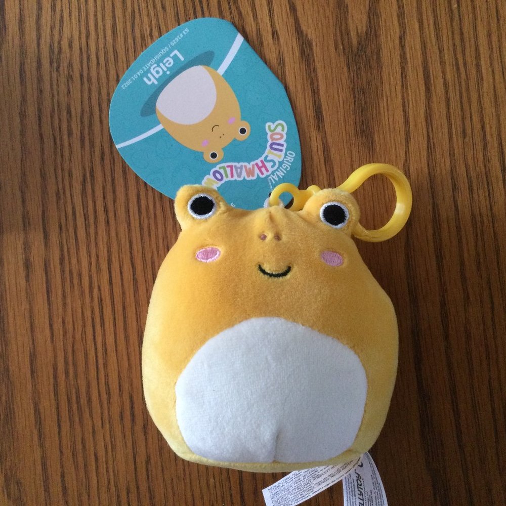 Squishmallows 3.5” Leigh the Yellow Frog Toad Spotted Key Clip-On